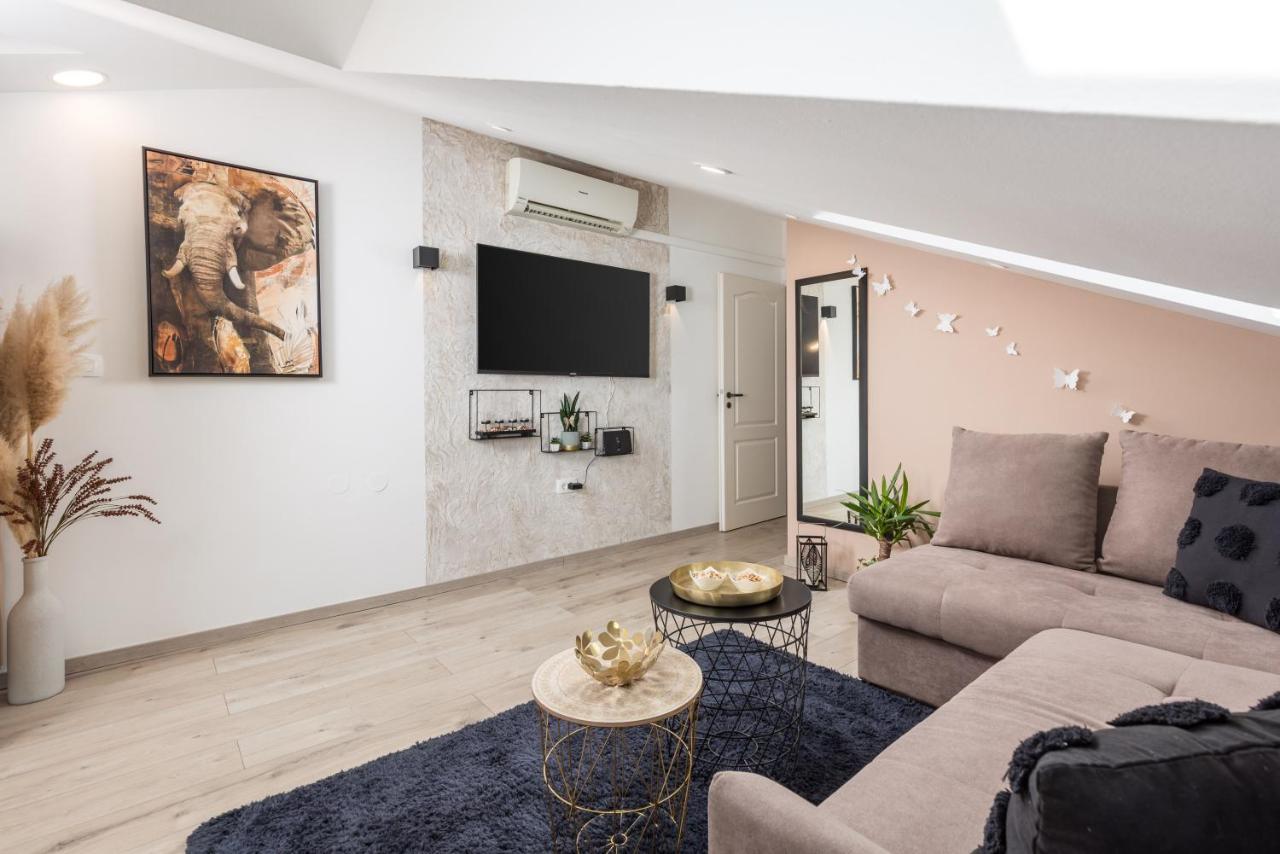 Mucho Mas Apartment Rijeka Bagian luar foto